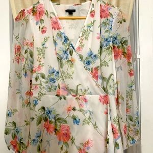 Ann Taylor Chiffon Blouse (S) Size 4
